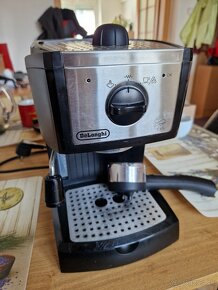 Kavovar Delonghi - 3