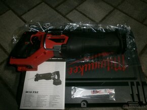 Predam Chvostovu pilu Milwaukee M18 FSZ-0X - 3