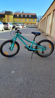 SPECIALIZED HOT ROCK 20 - 3