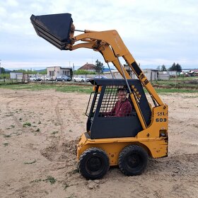 Smykový nakladač- Bobcat TCM 603 - 3