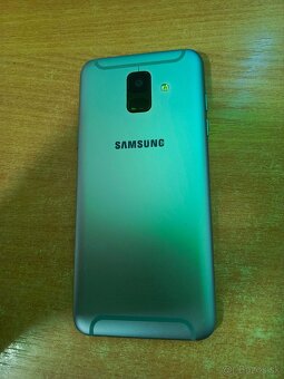 Samsung Galaxy A6 2018 - 3