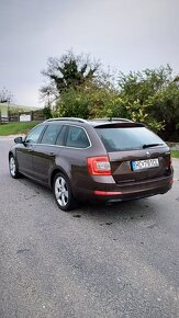 Škoda Octavia Combi 1.6 TDI Elegance - 3