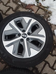 KIA E-niro 17"215/55 R17 originálne hliníkové disky - 3