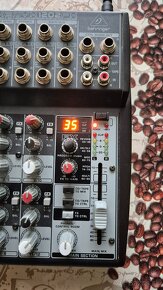 Behringer Xenix 1202 FX - 3