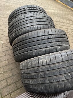 255/50 r20 - 3