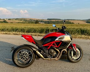 Ducati Diavel - 3