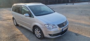 Volkwagen Touran 2,0 tdi - 3