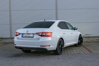 Škoda Superb 2.0 TDI 190k 4x4 Style DSG 2018 - 3