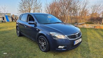 Kia Ceed - 3