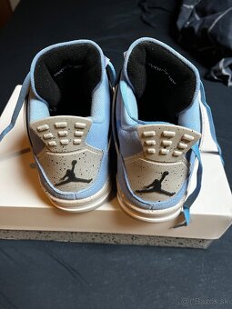 Jordan 4 university blue - 3