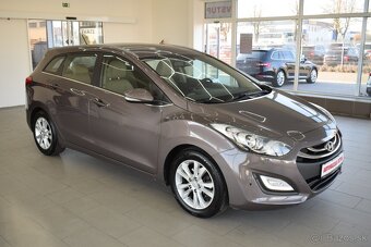 Hyundai i30 1,6 i CVVT 88 kW, ČR,klima,serviska, - 3