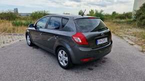 KIA Cee’d 1.6, r.12/2011 Benzín, 124 670 km, 1. majiteľ - 3