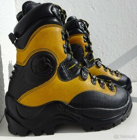 LA SPORTIVA | " 36 1/2 " ( 4.35+ / 23.3 cm ) | " N O V É - 3