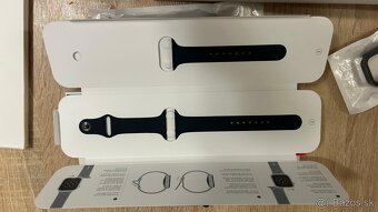 Apple Watch Series 8 45mm - 3