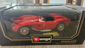 Bburago 1:18 Ferrari 250 Testa Rossa - 3