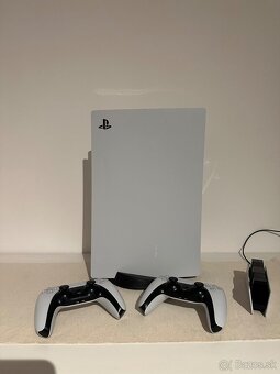 PS5 + 2x dualsense + 7 hier - 3