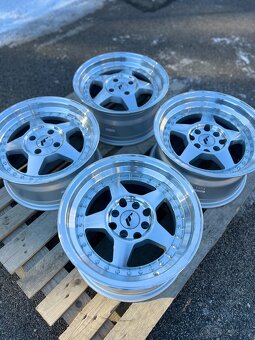 Disky Japan racing R15 JR6 4x100 - 3