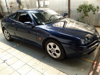 Alfa Romeo GTV 1.8 16v TwinSpark - 3