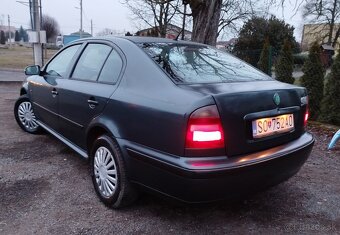 Škoda Octavia 1.6 benzín 74kw - 3