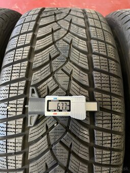 Zimne Pneu GoodYear 235/55 R18 104H Dot:2021 - 3