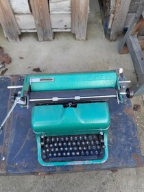 Predám písací stroj - 3