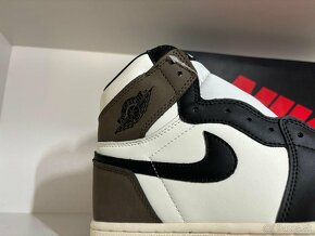 Jordan 1 mocha - 3