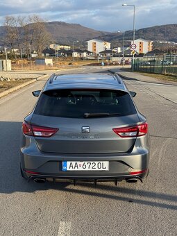 Seat Leon Cupra ST - 3