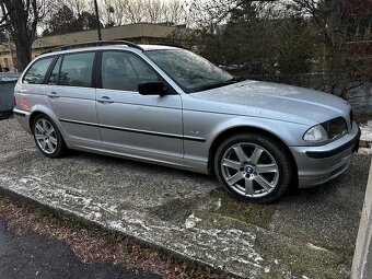 Predam BMW 320i 125kw e46 m54 2,2l z roku 2001 - 3