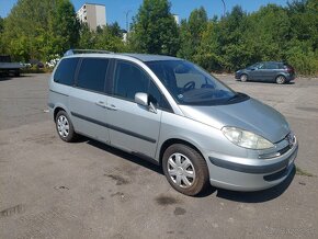 Predám Peugeot 807, 2,2hdi sedem miest, v campingovej úprave - 3