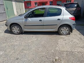 Peugeot 206 - 3