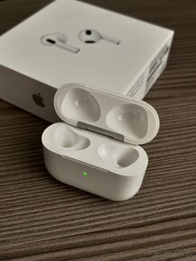 Apple AirPods (3. generácie) - 3