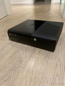 XBOX 360 + KINECT - 3