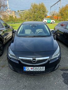 Opel Astra 2.0 CDTI - 3