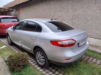 Renault Fluence 1.5 dci 78 kw - 3