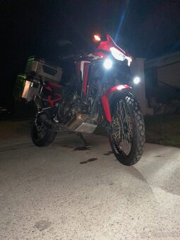 Honda Africa Twin 1100 - 3