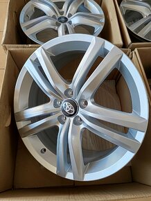 ALU R17 5x100 Toyota Yaris Avensis Verso-S - 3