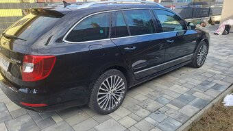 Škoda Superb 2.0 tdi 125 KW - 3