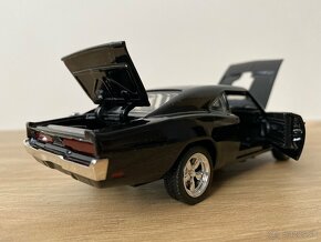 Dodge Charger 1970 (1:32) Fast & Furious 7 - 3