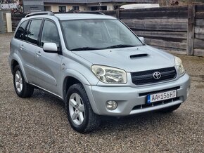 TOYOTA RAV4 2,0D-4D   4x4 - 3