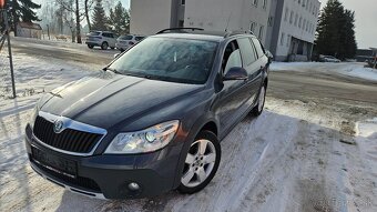 Škoda Octavia Combi 2.0 TDI CR DPF 4x4 Scout - 3