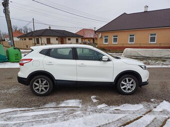 Predám Nissan Qashqai 1.2 DIG-T, 85Kw,rok výroby 2014,manuál - 3