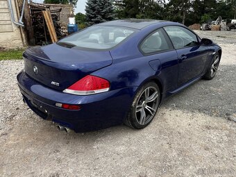 BMW M6 E63 Interlagosblau na dily - 3