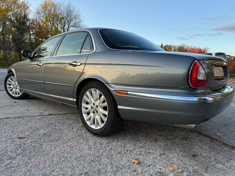 Jaguar XJ 8 4,2 Executive - 3