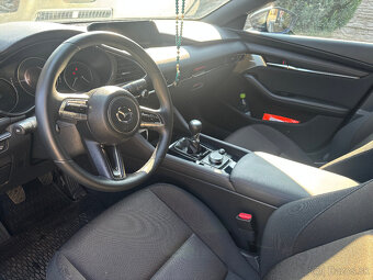 Mazda 3 Skyactiv - X 180 - 3