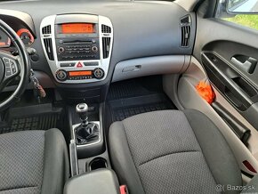 Kia Ceed Kombi 1.6 benzín - 3