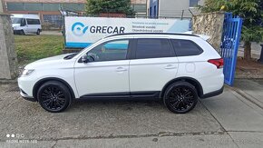 Mitsubishi Outlander  2,0 MIVEC 4WD CVT 7 M  DIAMANT - 3