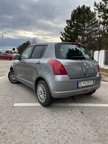 Suzuki Swift 1.3 GLX naj. 60tisíc km - 3