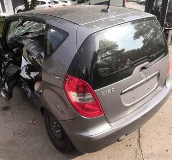 Rozpredám Mercedes Benz A160 W169 1.5i 266.920 - 3