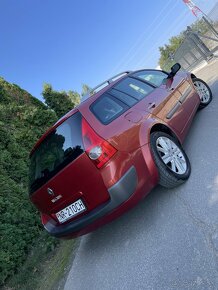 Renault Megane II combi 1.6 16v benzín - 3