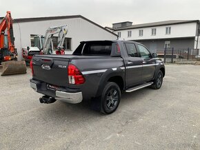 TOYOTA HILUX 2.8D 150kw , 4x4 , ČR , DPH - REZERVACE - 3